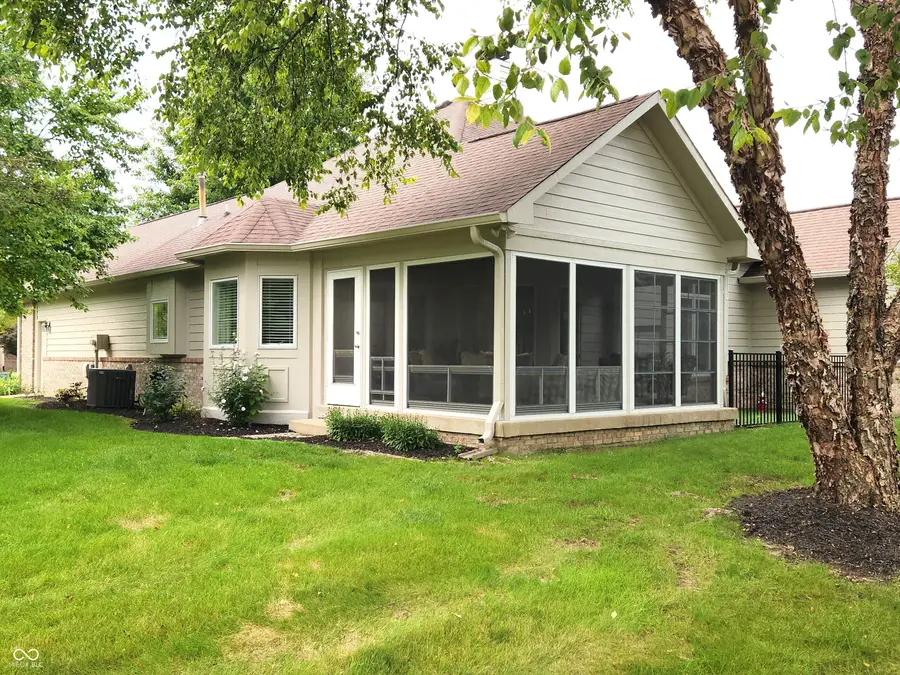 11548 Applewood Circle, Carmel, IN 46032 - #3