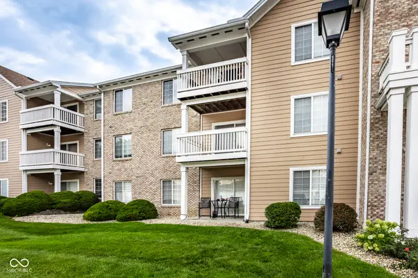 6525 Emerald Hill Court #205, Indianapolis, IN 46237