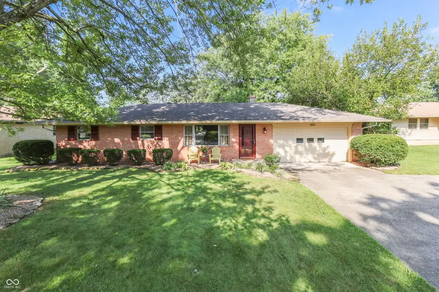 650 Lindenwood Drive, Greenwood, IN 46142 - #2