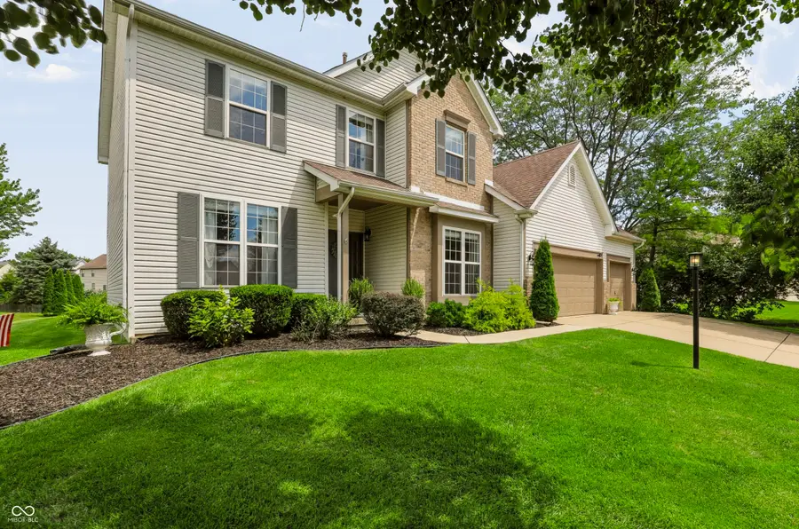 8315 Bent Oak Drive, Indianapolis, IN 46236 - #3