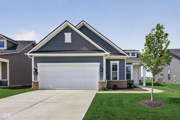 3200 Balsamroot Drive, Greenwood, IN 46143