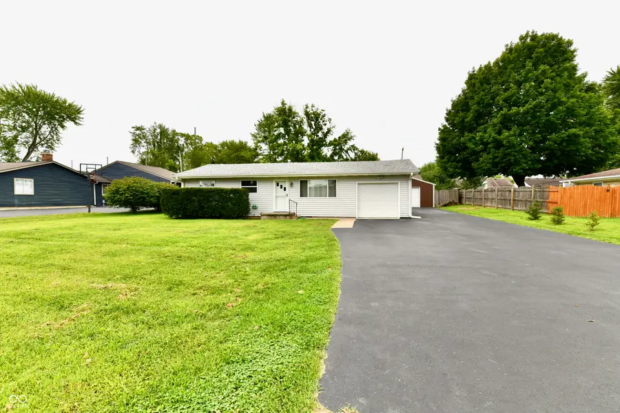 3813 W Smith Valley Road, Greenwood, IN 46142 - #2