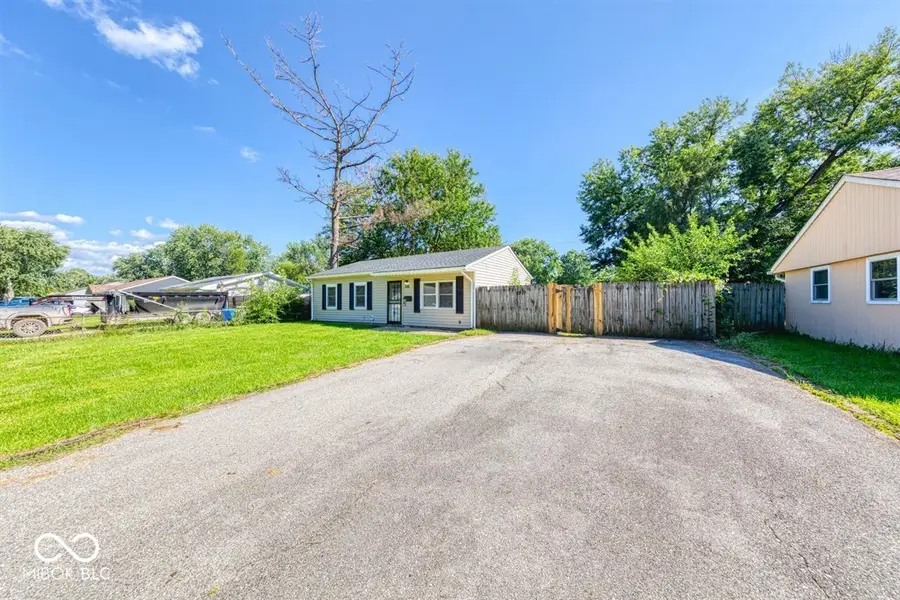 5919 W 41st Place, Indianapolis, IN 46254 - #2