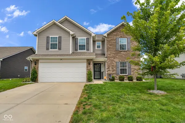 670 Albermarle Drive, Pittsboro, IN 46167