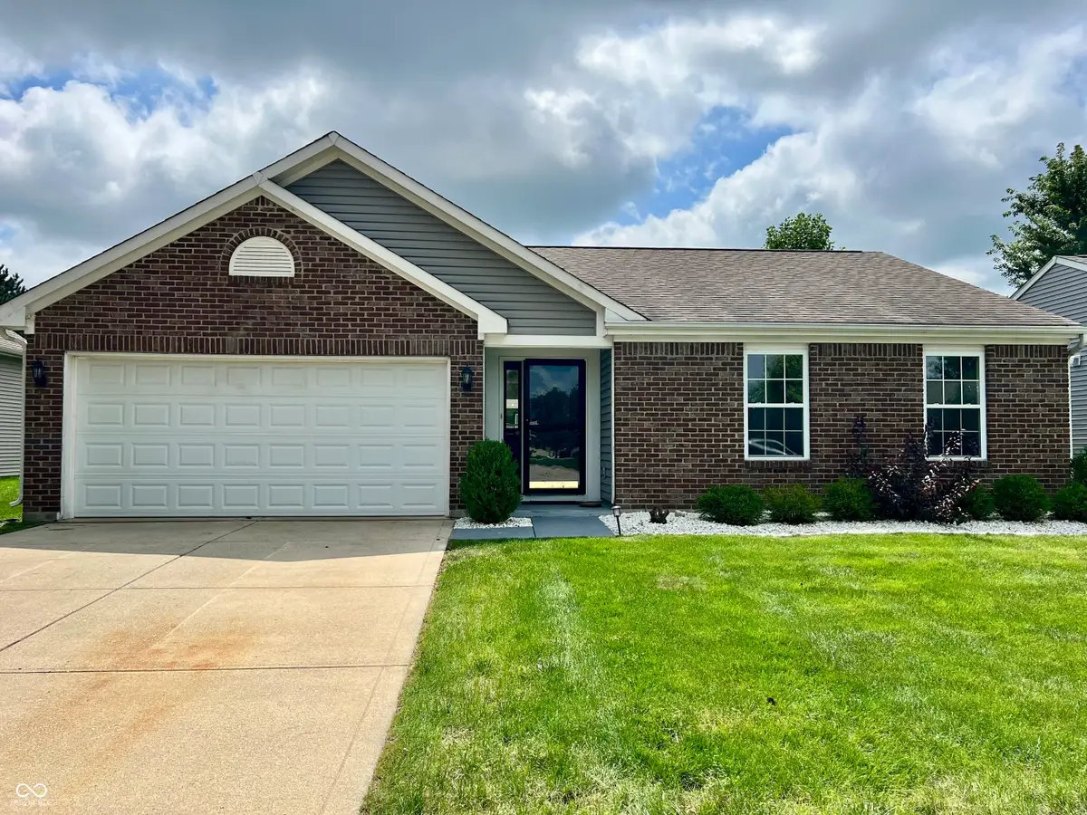 6815 W Odessa Way, McCordsville, IN 46055 - #1