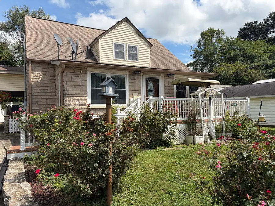 702 NW 2nd Street, Washington, IN 47501 - #2