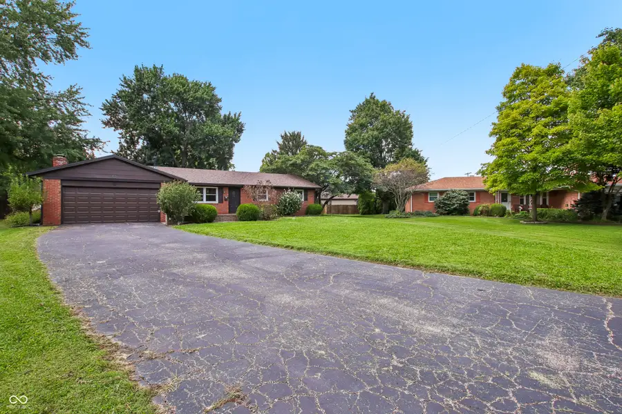 52 N Dawn Drive, Franklin, IN 46131 - #2