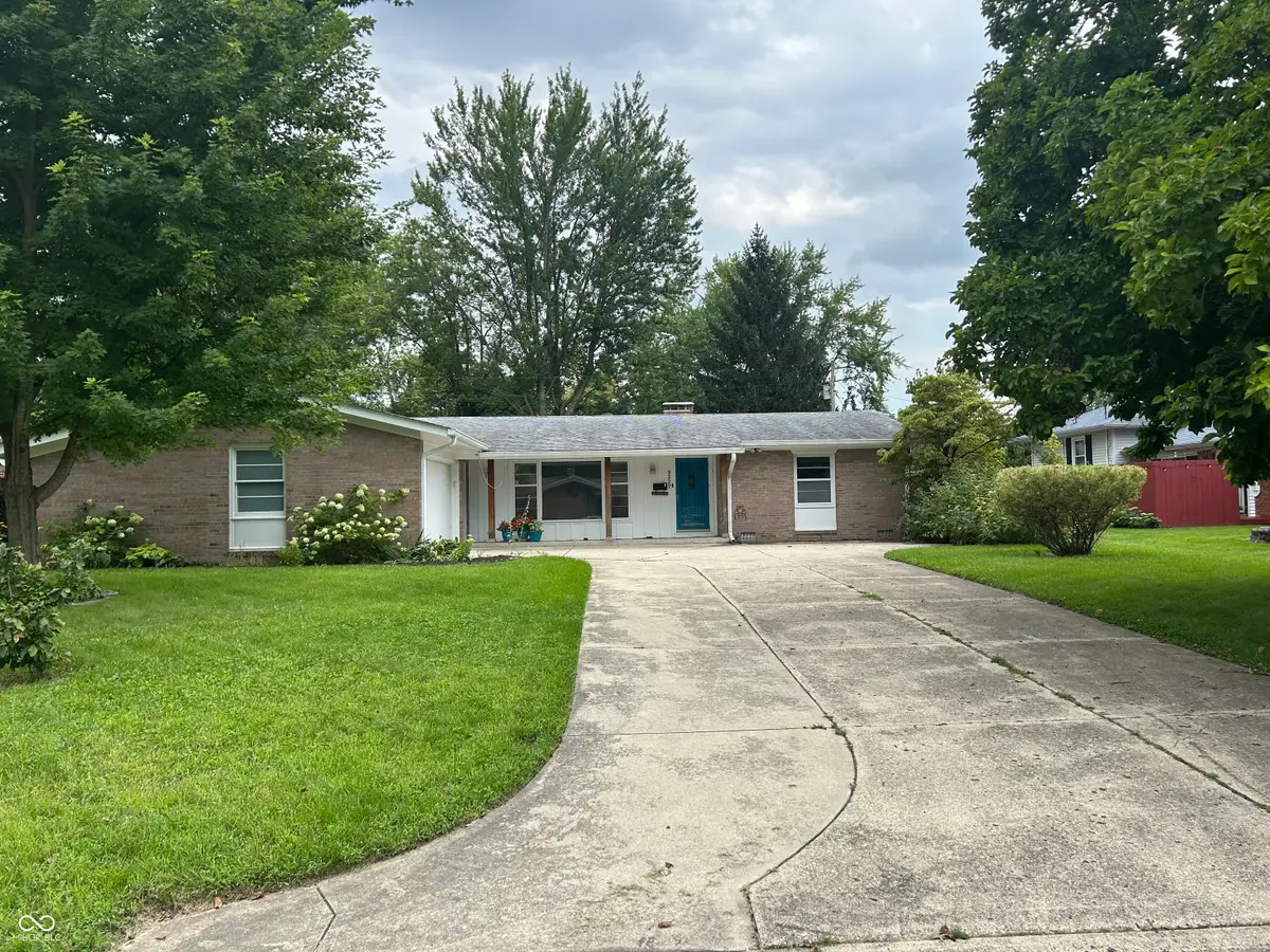 3227 Meadowcrest Drive, Anderson, IN 46011 - #1