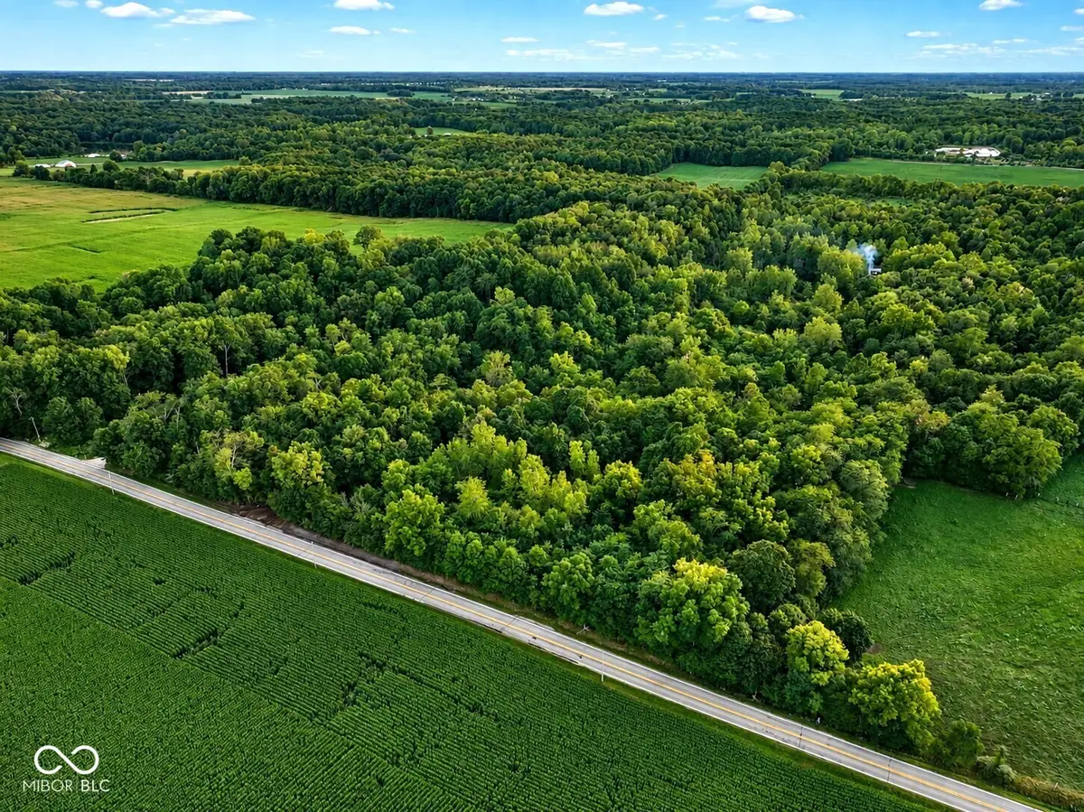 4517 N State Road 5 Road, Larwill, IN 46764 - #1