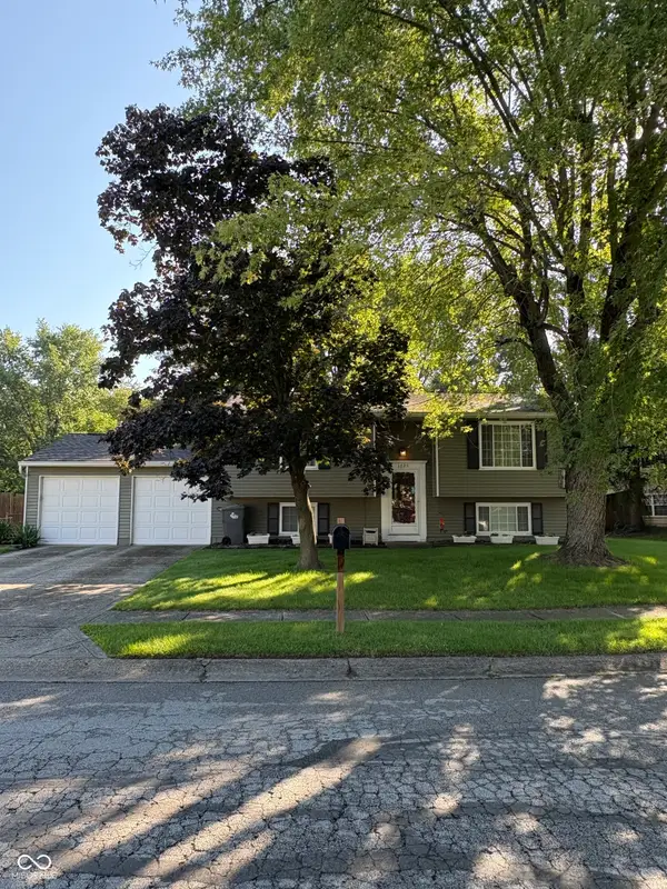1025 Ridgepointe Drive, Indianapolis, IN 46234