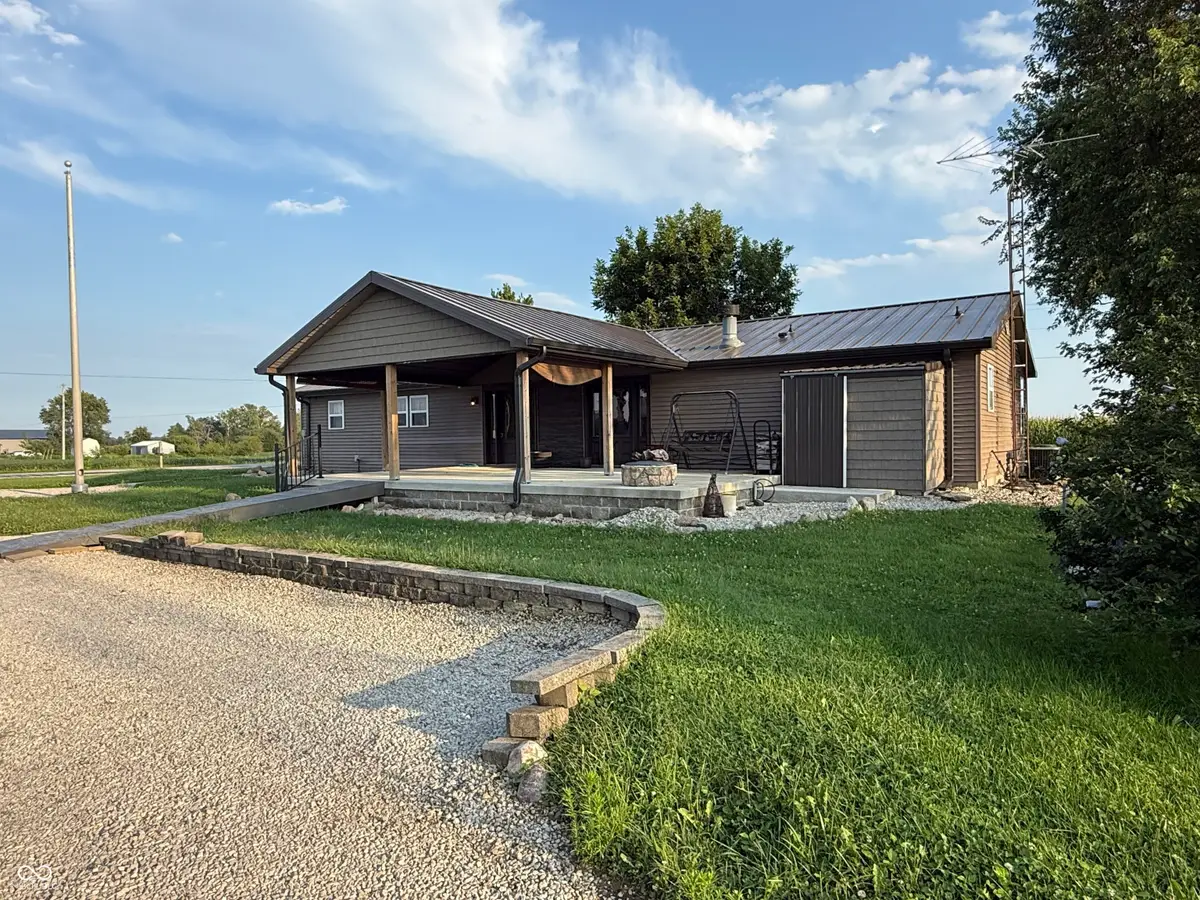 9972 E 500 Road N, Wilkinson, IN 46186 - #1