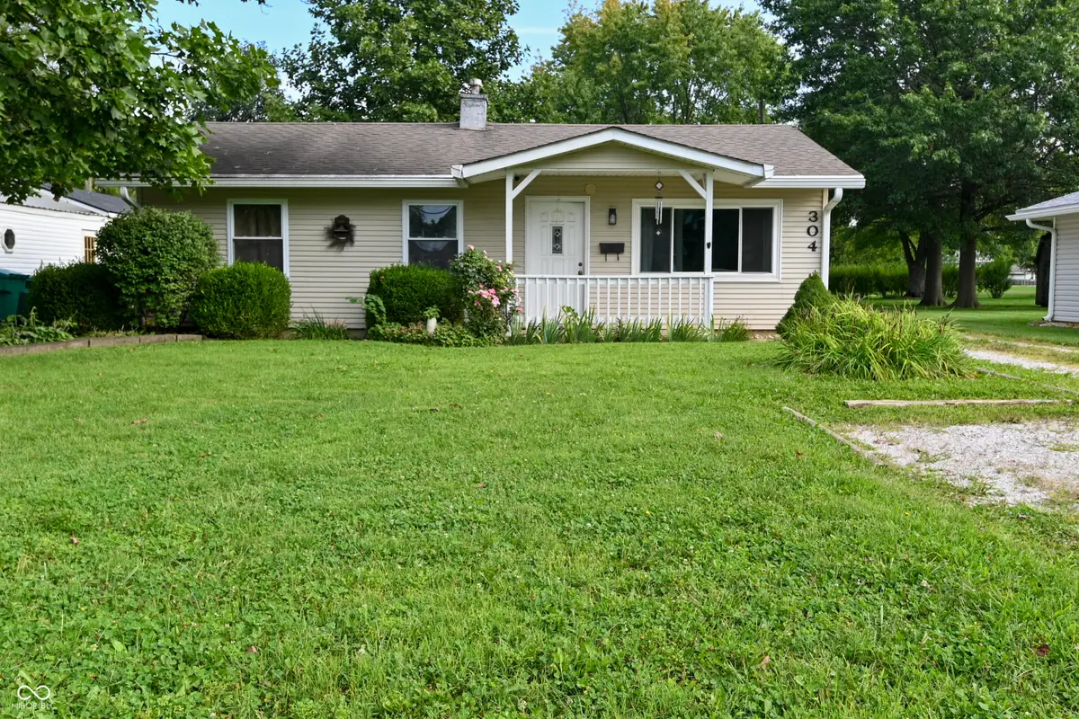304 E Park, Plainfield, IN 46168 - #1