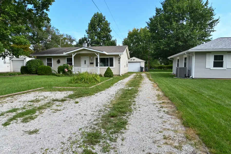 304 E Park, Plainfield, IN 46168 - #3
