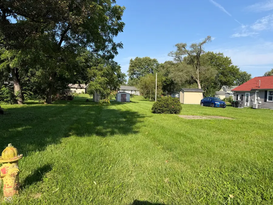130 S Railroad Street, Whiteland, IN 46184 - #2