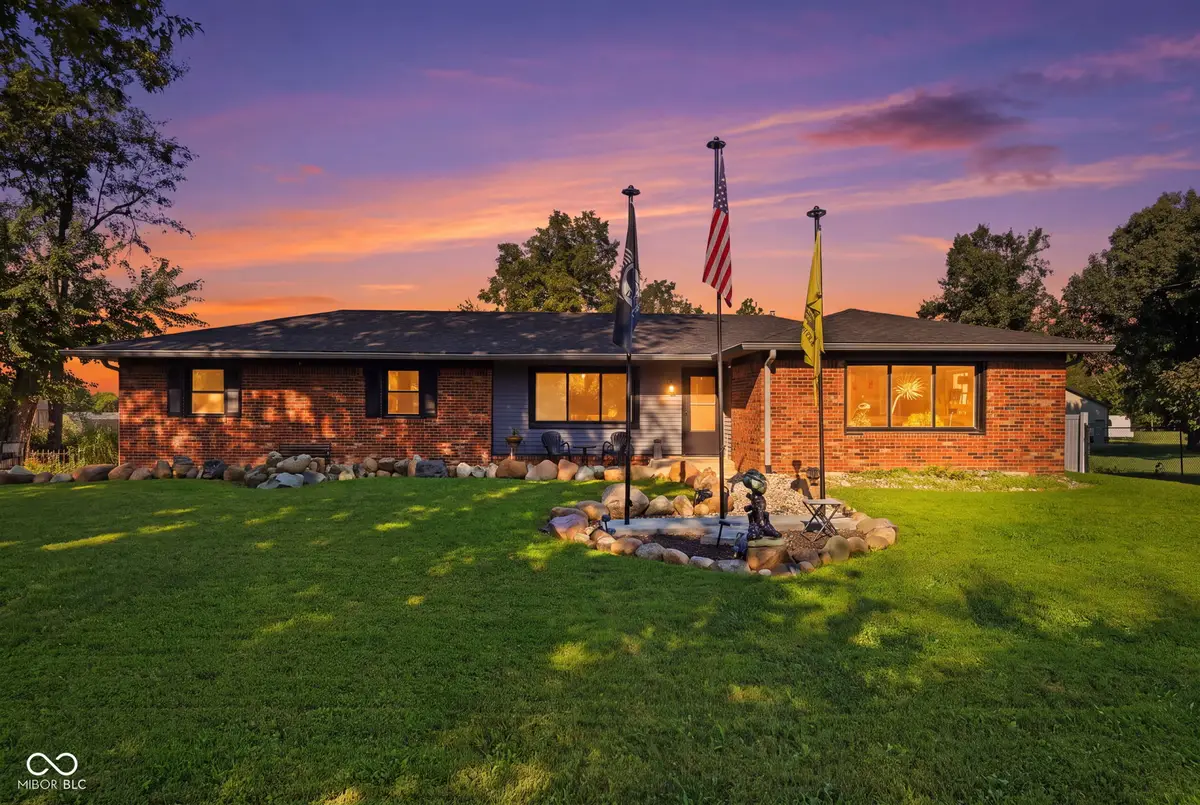 5638 Gray Road Sw, Indianapolis, IN 46237 - #1