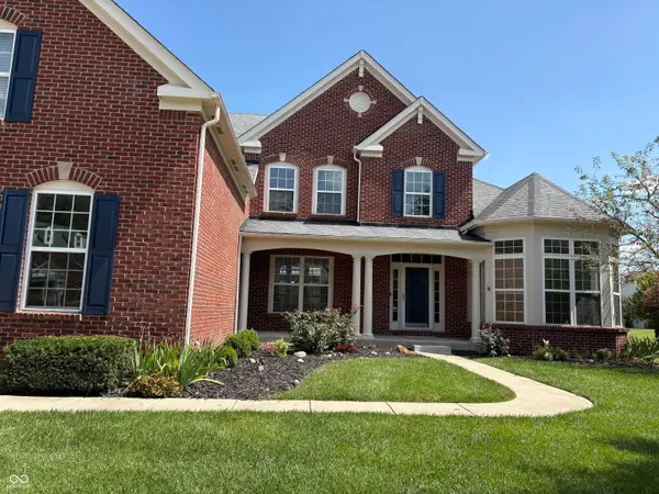 2801 Newbury Court, Zionsville, IN 46077