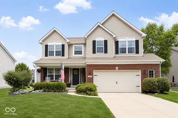 7823 Eagles Nest Boulevard, Zionsville, IN 46077