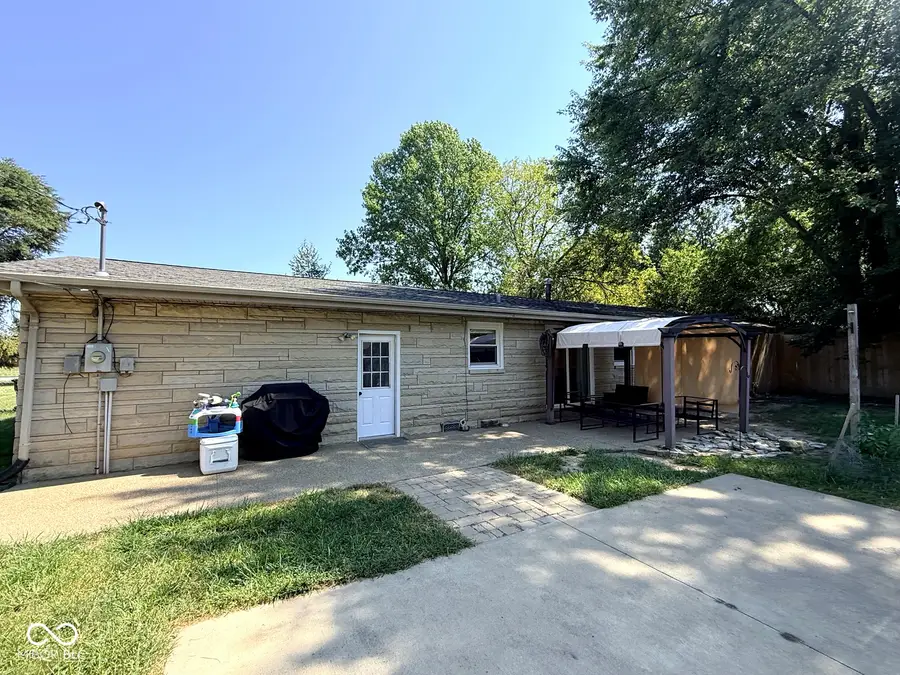 4370 N 200 W, Columbus, IN 47201 - #3