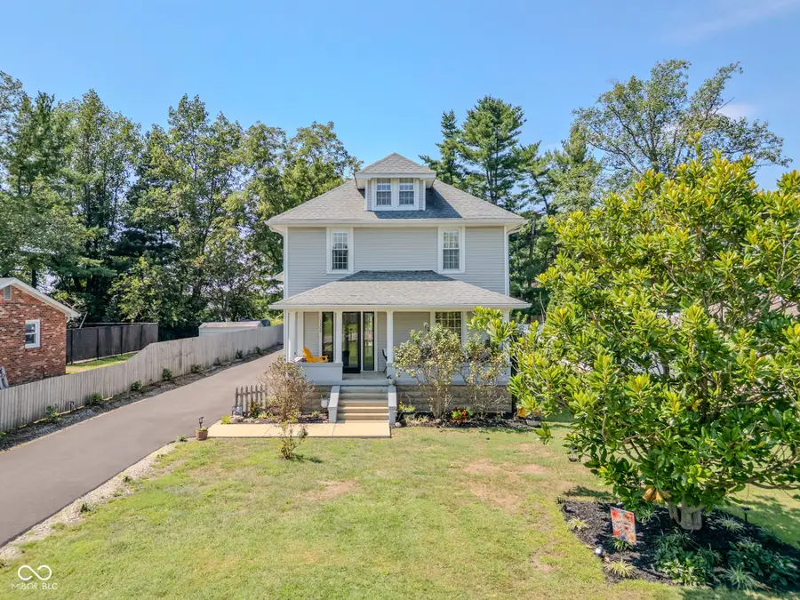 1306 S Walnut Street, Seymour, IN 47274 - #3