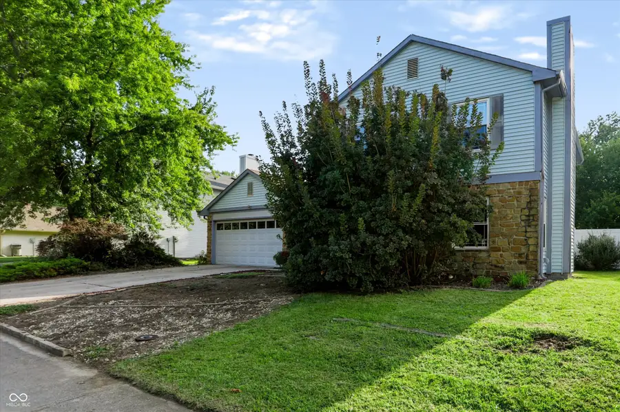 7549 Southern Lakes Drive, Indianapolis, IN 46237 - #2
