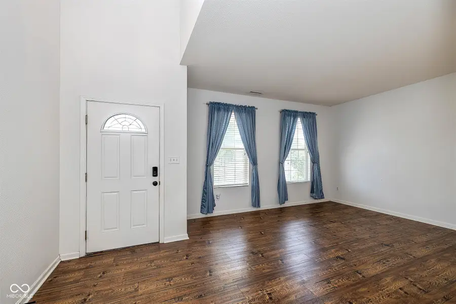 4304 Amesbury Place, Westfield, IN 46062 - #2
