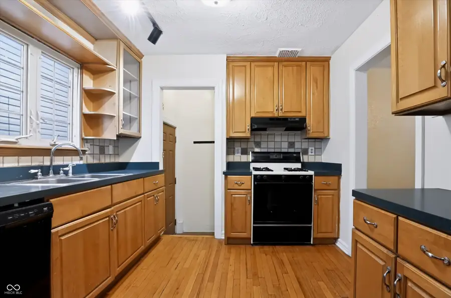 6171 Kingsley Drive, Indianapolis, IN 46220 - #2