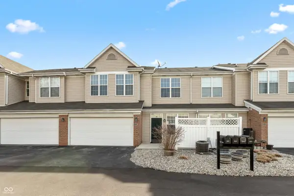 2218 Colfax Lane, Indianapolis, IN 46260