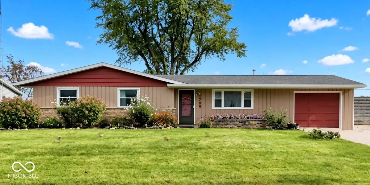 1709 W Woodmont, Muncie, IN 47304 - #1