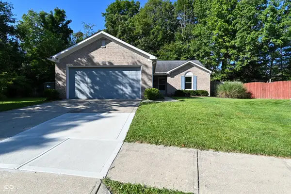 8559 Country Club Boulevard, Indianapolis, IN 46234
