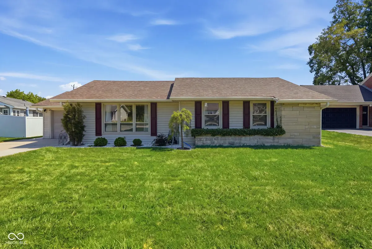 305 Masten Street, Plainfield, IN 46168 - #1