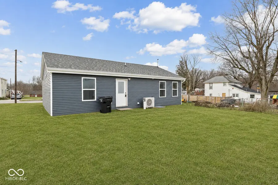 611 S Harrison Street, Alexandria, IN 46001 - #2
