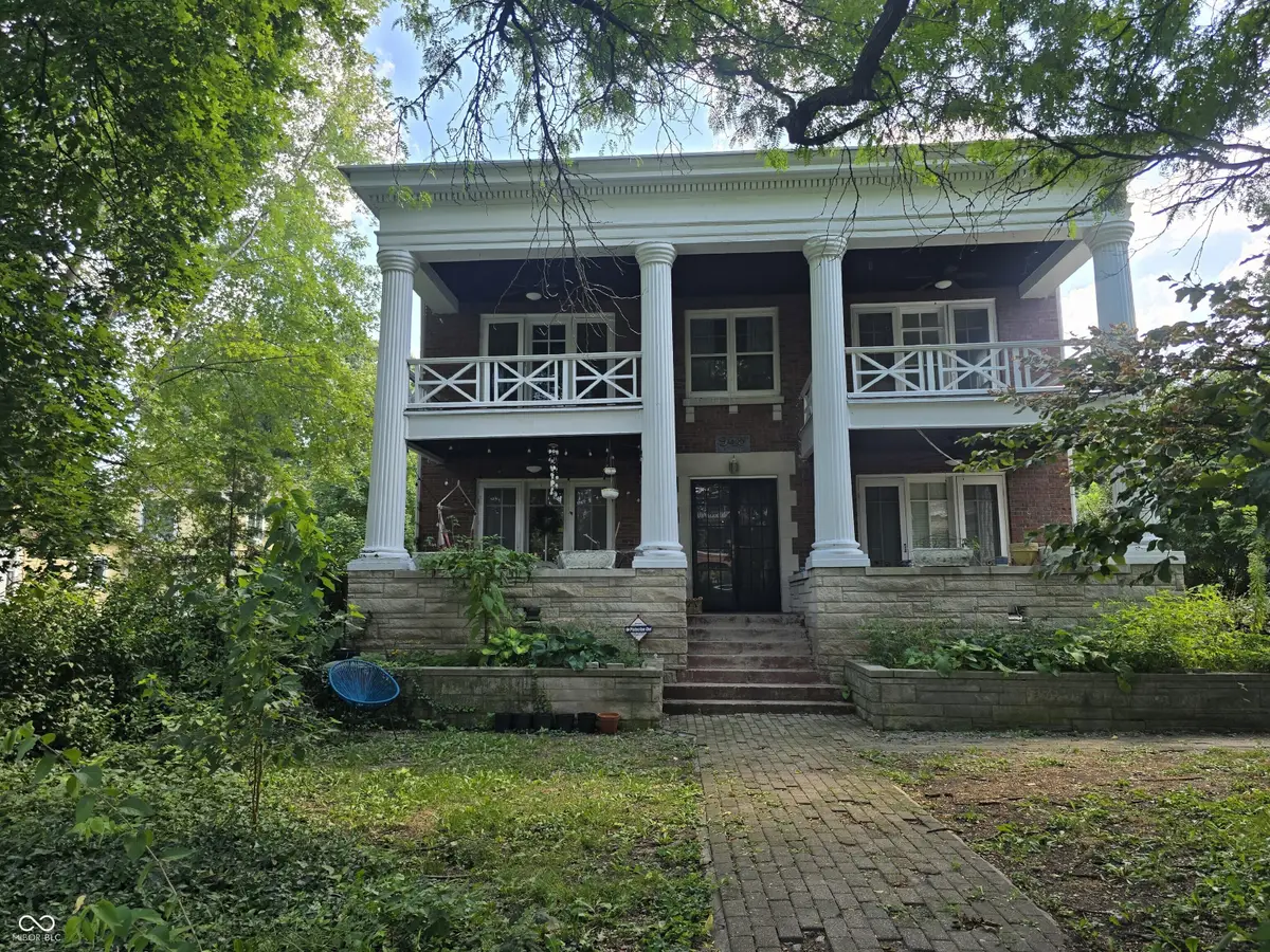 945 Woodruff Place Middle Drive, Indianapolis, IN 46201 - #1