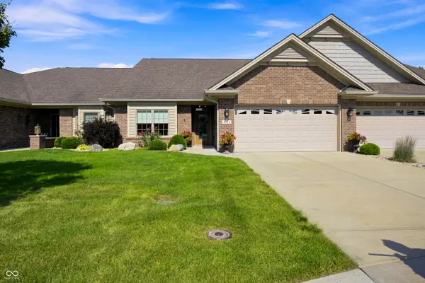4111 Melbourne Drive, Columbus, IN 47203
