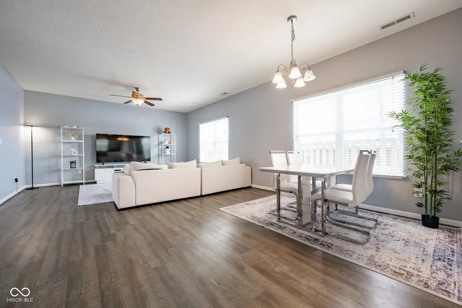 2581 Shadowbrook Trace, Greenwood, IN 46143 - #3