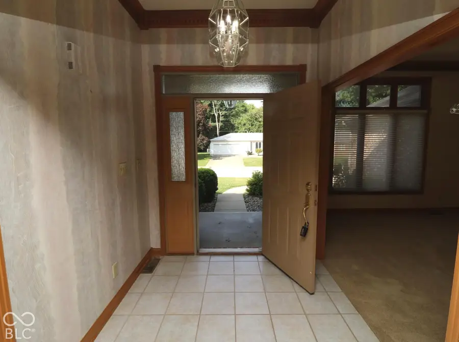 447 Greenacres Drive, Crawfordsville, IN 47933 - #3