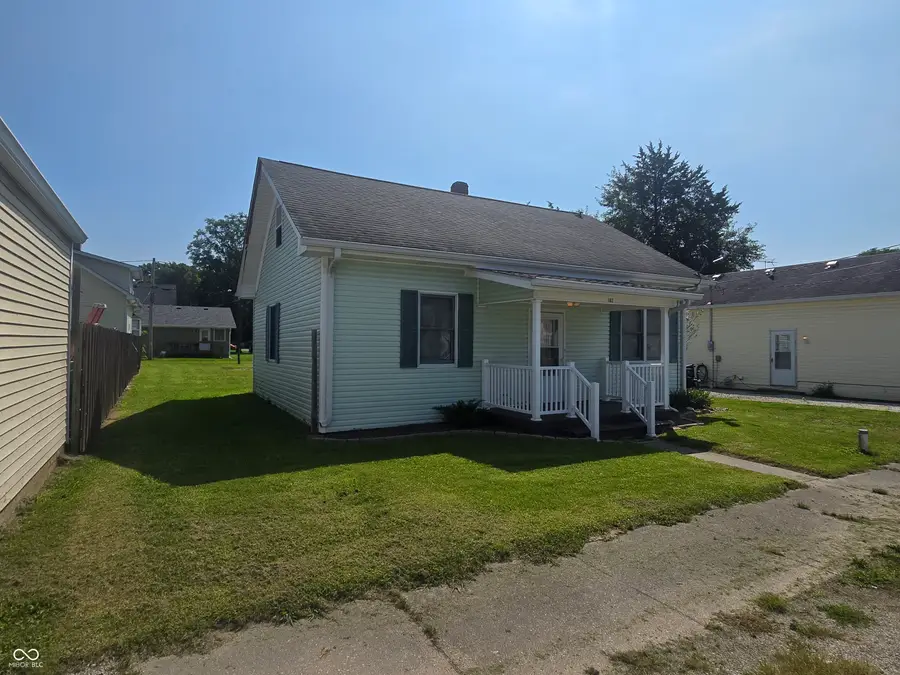 102-104 Walnut Street, Fairland, IN 46126 - #3