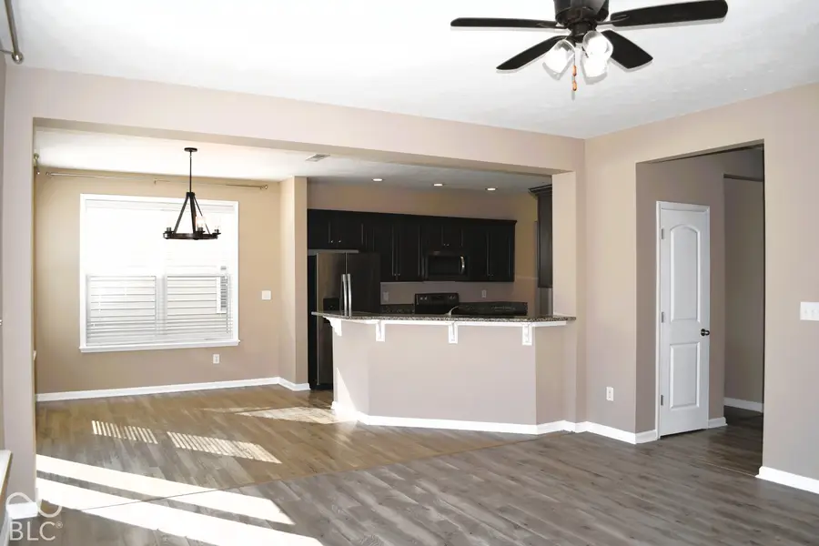 1887 Lakecrest Drive, Columbus, IN 47201 - #2
