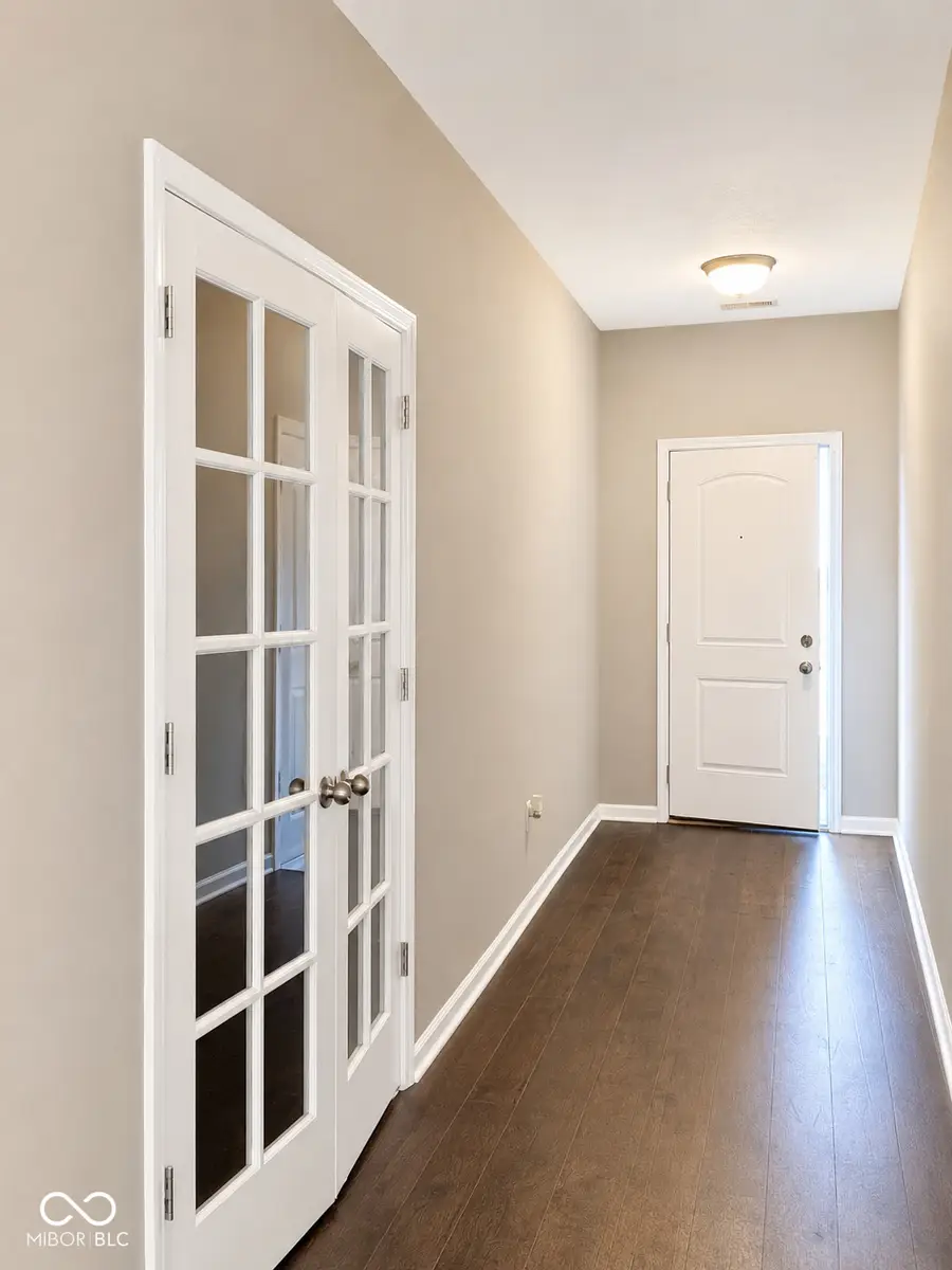 1956 Cobbett, Avon, IN 46123 - #3