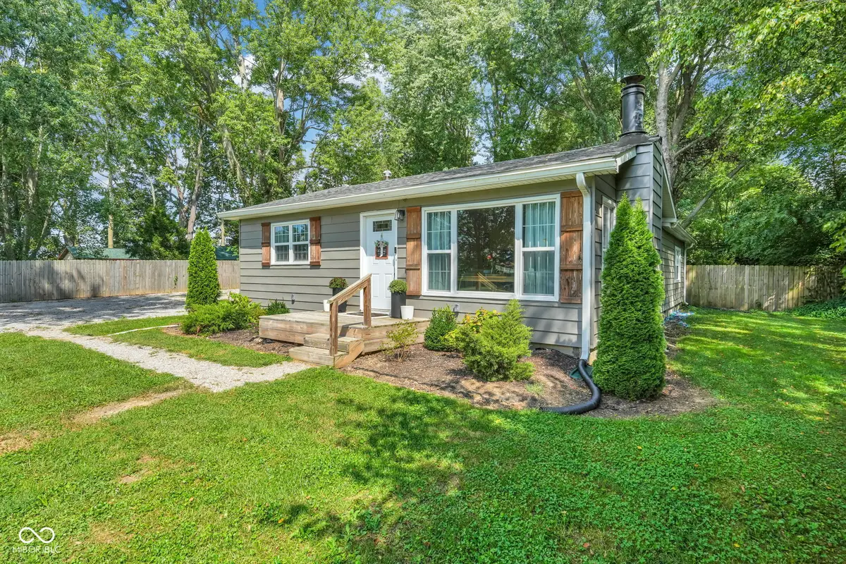 5217 Denny, Columbus, IN 47201 - #1
