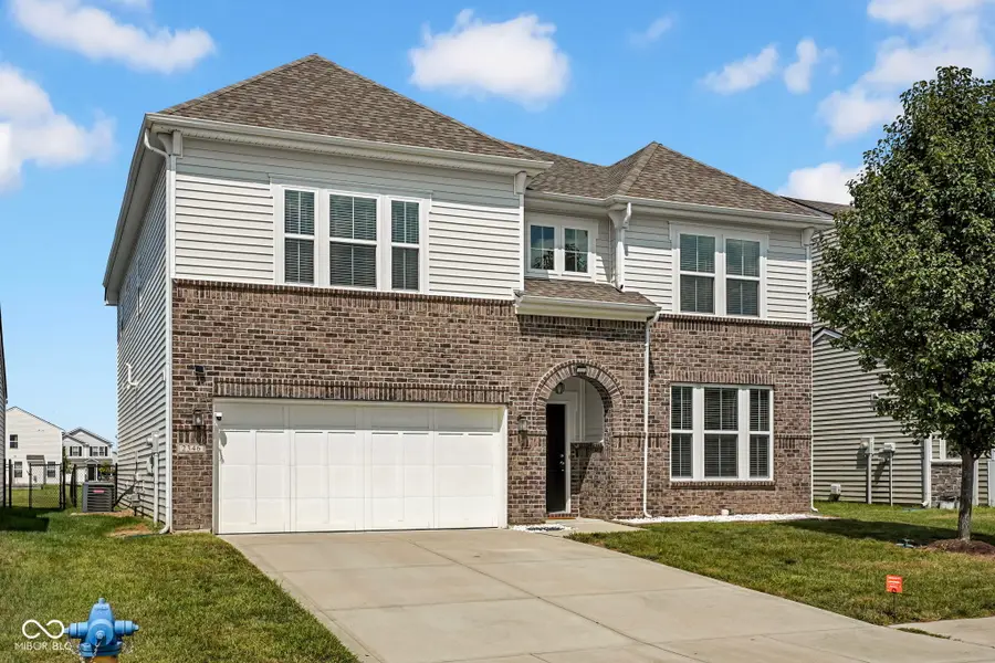 2346 Creek Bank Drive, Columbus, IN 47201 - #2