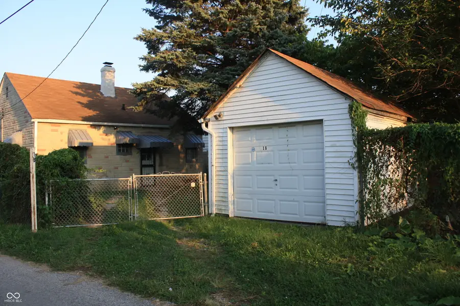 18 N Pershing Avenue, Indianapolis, IN 46222 - #2