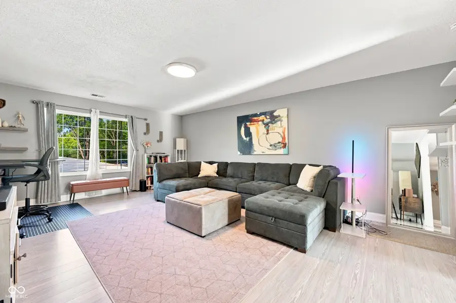 6407 Park Central Drive W #D, Indianapolis, IN 46260 - #3