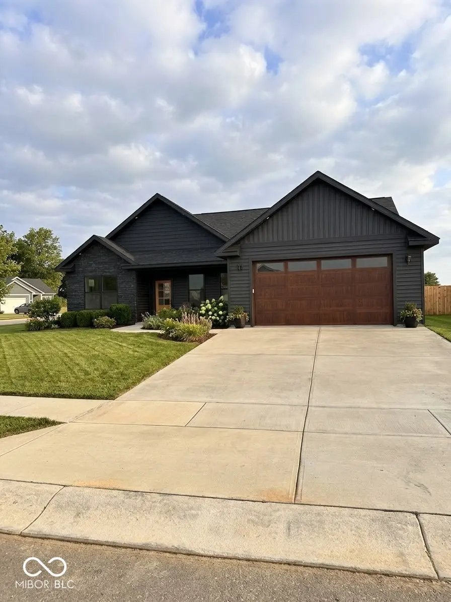 1521 N Washington Street, Rushville, IN 46173 - #1