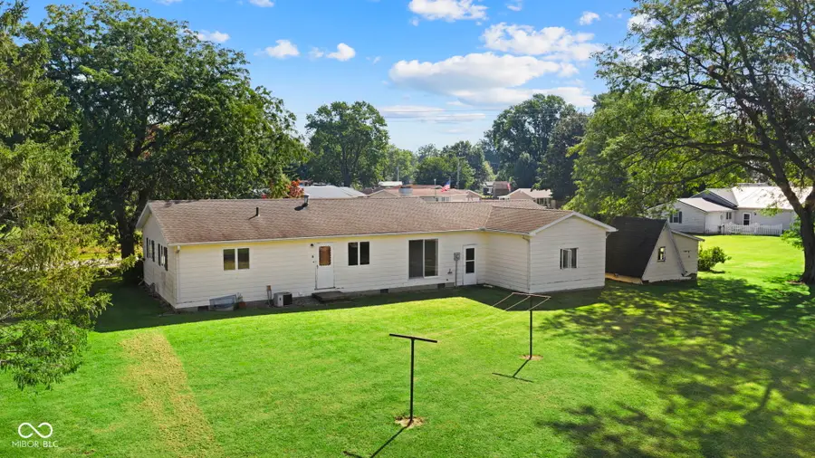 910 W Walnut, Rockville, IN 47872 - #3