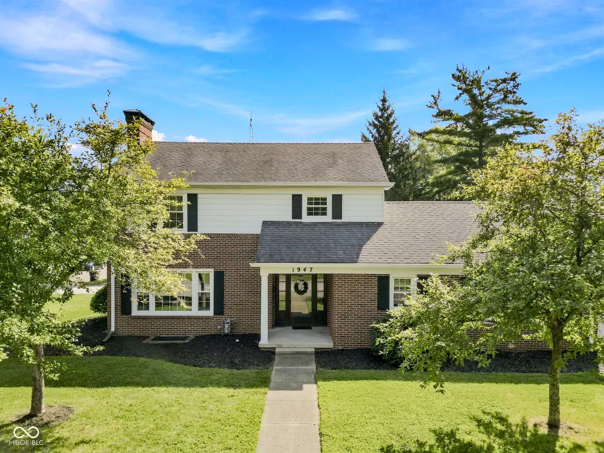 1947 Washington Street, Columbus, IN 47201 - #1