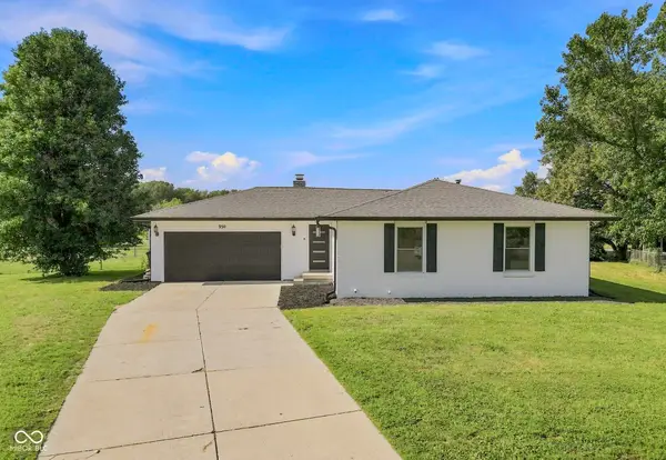 950 Norwood Court, Columbus, IN 47203