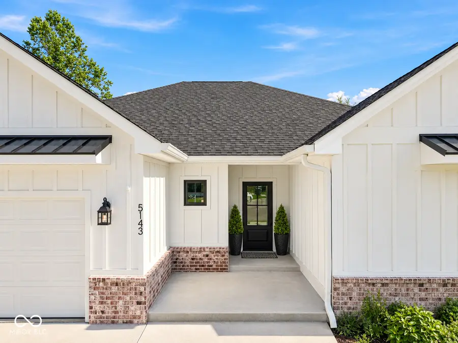 5143 Oak Ridge Place, Columbus, IN 47201 - #3