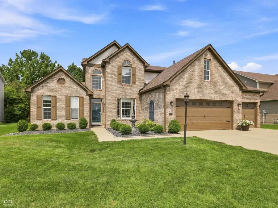 2 W Woodsage Court, Westfield, IN 46074 - #2
