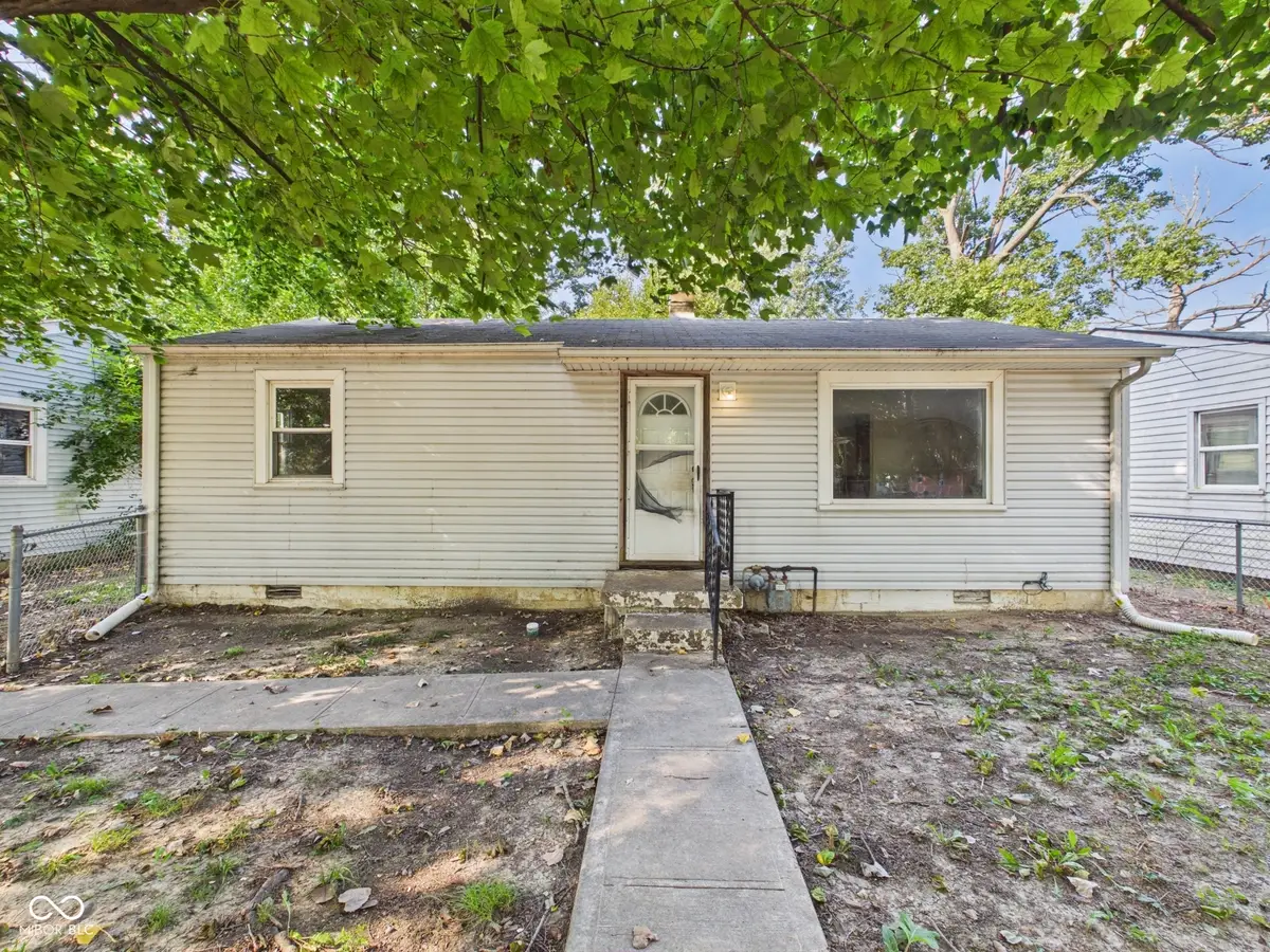 2608 E 7th Street, Anderson, IN 46012 - #1