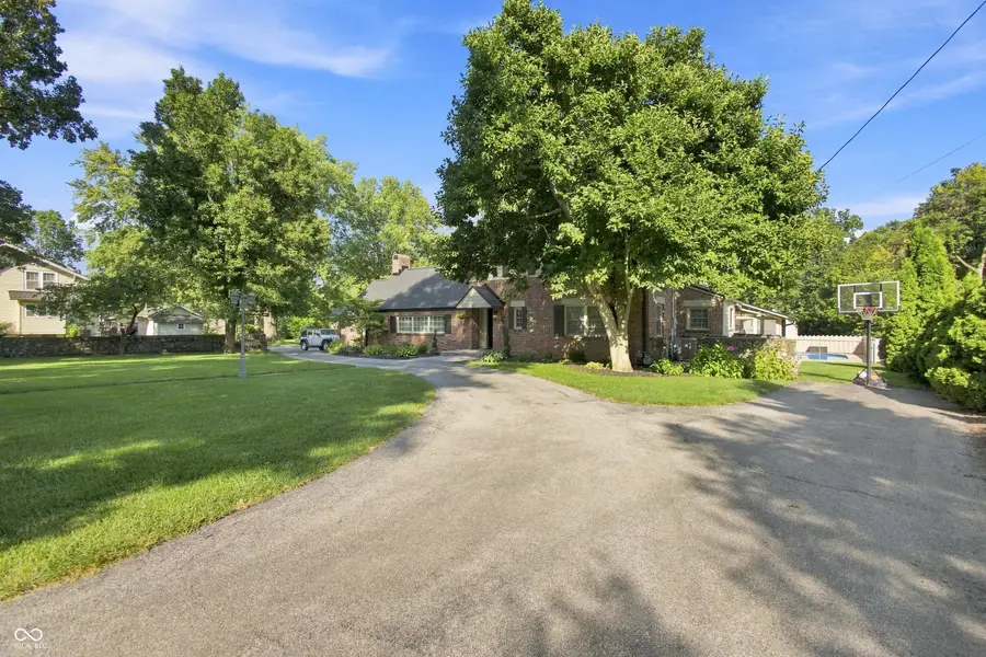 801 Eastwood Drive, Frankfort, IN 46041 - #3
